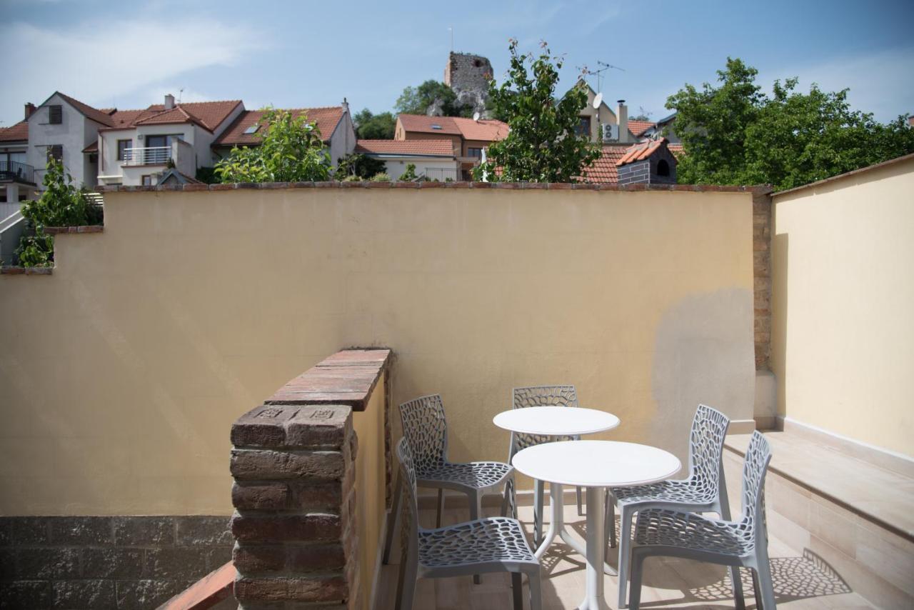 Apartman Veritas Mikulov Zewnętrze zdjęcie